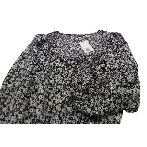 Levi’s Trendy Plus Size Embry Tie Blouse, Black, 2X - Picture 6 of 12